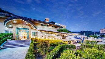 Namwon Hanjeungwonstay Pension