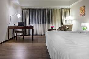 CHECK inn Taipei Neihu