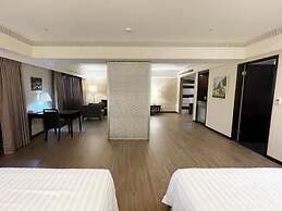 CHECK inn Taipei Neihu