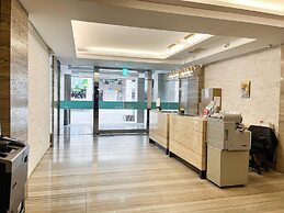 CHECK inn Express Taipei Station