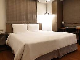 CHECK inn Express Taipei Station