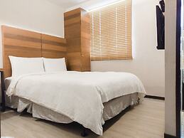 CHECK inn Express Taipei Station