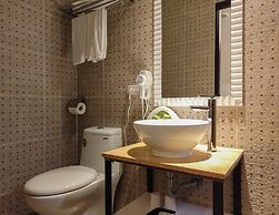 CHECK inn Express Taipei Station