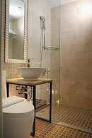 CHECK inn Express Taipei Station