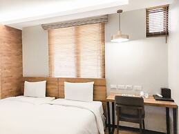 CHECK inn Express Taipei Station