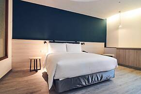 CHECK inn Select Taipei Nangang