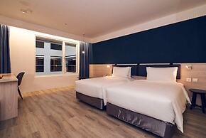 CHECK inn Select Taipei Nangang