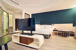 CHECK inn Select Taipei Nangang