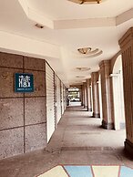 CHECK inn Select Taipei Nangang