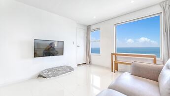 Sokcho Moreve Pension