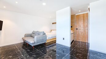 Sokcho Moreve Pension