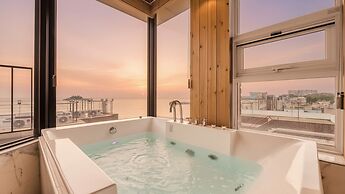 Sokcho Moreve Pension