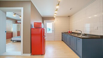 Donghae Beobeulenjel Pension