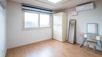 Jeju Bizagot Pension