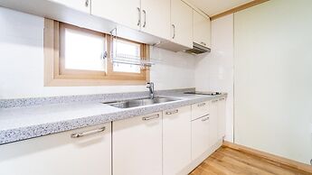 Yeosu Moranggee Pension