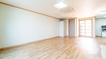 Yeosu Moranggee Pension