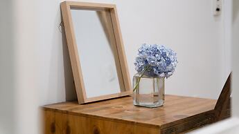 Seogwipo Nupbillehouse