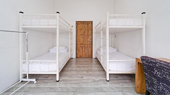 Seogwipo Nupbillehouse