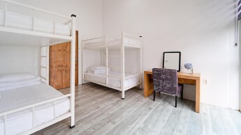 Seogwipo Nupbillehouse