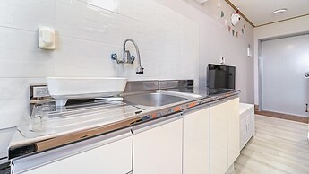 Seogwipo Sangsangnamu kiz Pension