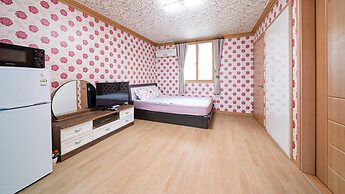 Geoje Mangyang Pension