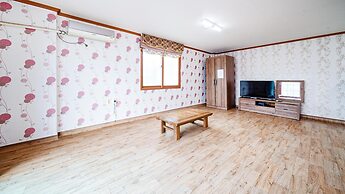 Geoje Mangyang Pension