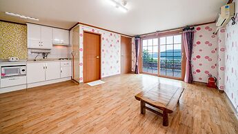 Geoje Mangyang Pension