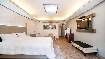 Hwacheon Sky Valley Pension