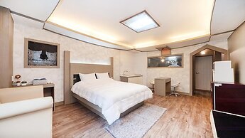 Hwacheon Sky Valley Pension