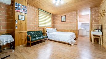 Samcheok Dasarang Pension