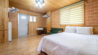 Samcheok Dasarang Pension