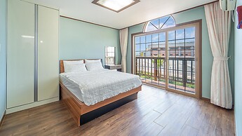 Jeju Sigan Yeohaeng Huyang Pension