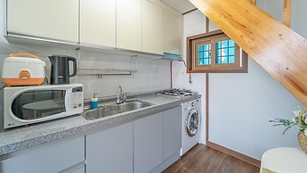 Jeju Sigan Yeohaeng Huyang Pension