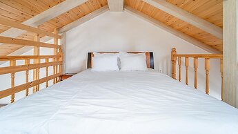 Jeju Sigan Yeohaeng Huyang Pension