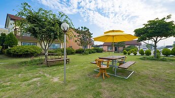 Jeju Sigan Yeohaeng Huyang Pension