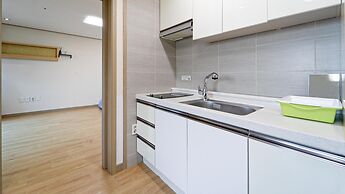 Seogwipo Narsha Resort