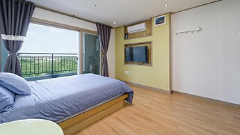 Seogwipo Narsha Resort