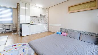 Seogwipo Narsha Resort