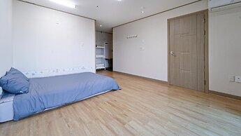 Seogwipo Narsha Resort