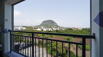 Seogwipo Narsha Resort