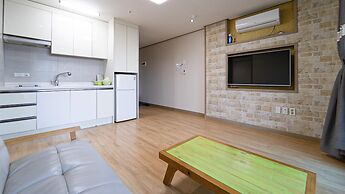 Seogwipo Narsha Resort