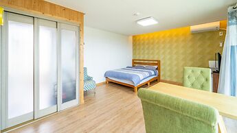 Seogwipo Geora Pension