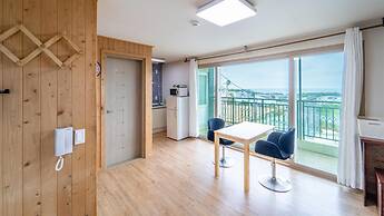 Seogwipo Geora Pension