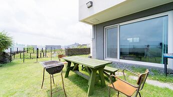 Seogwipo Geora Pension