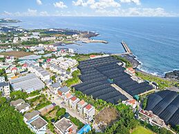 Jeju Haebaragi Pension