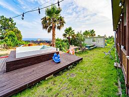 Jeju Haebaragi Pension