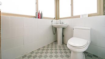 Jeju Haebaragi Pension