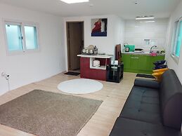 Hongcheon Daebakine Pension