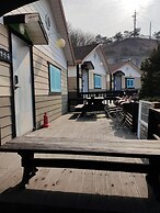 Hongcheon Daebakine Pension