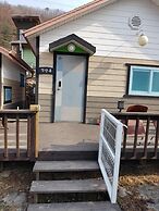 Hongcheon Daebakine Pension